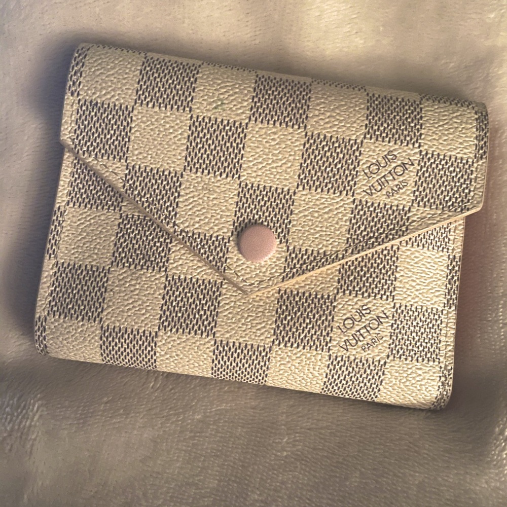 LOUIS VUITTON VICTORINE AZUR TRIFOLD WALLET